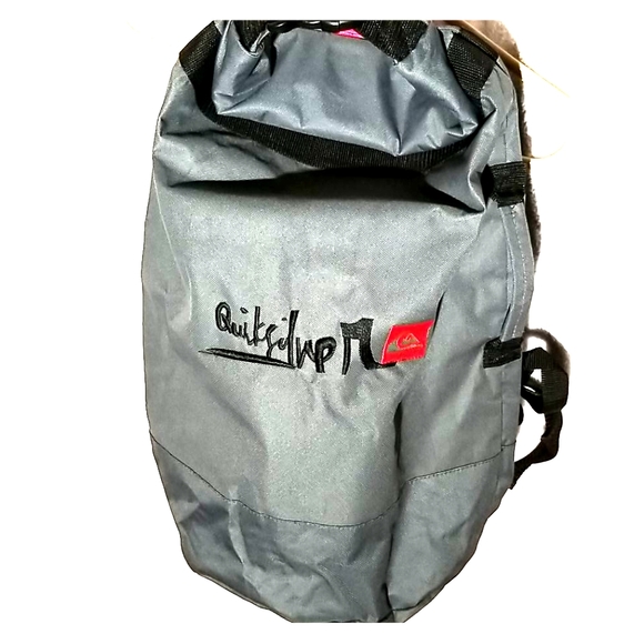 quiksilver duffle bag